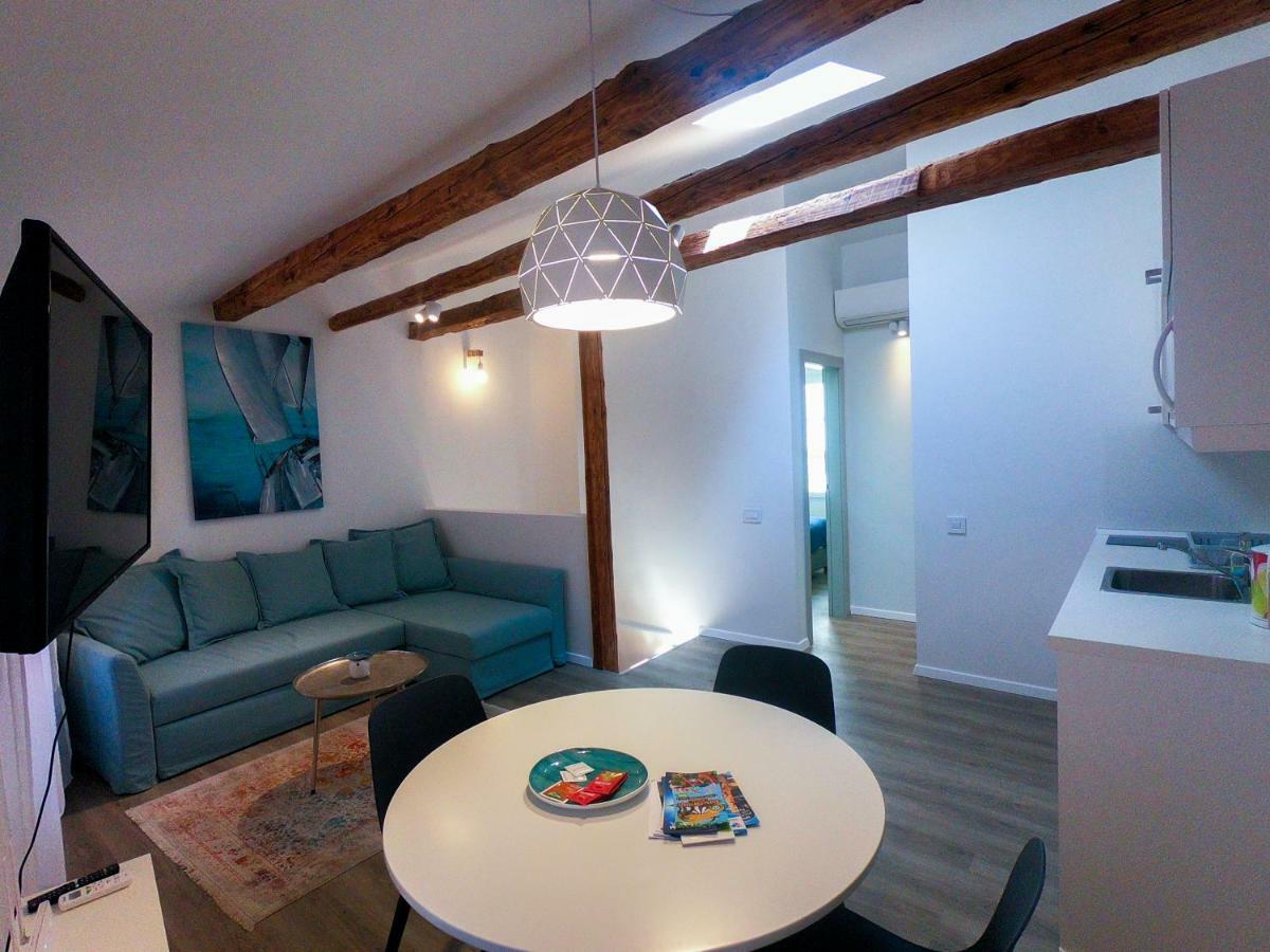 Sea Apartment Carera ロヴィニ エクステリア 写真