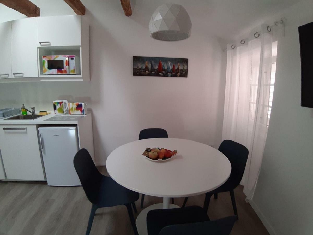 Sea Apartment Carera ロヴィニ 部屋 写真